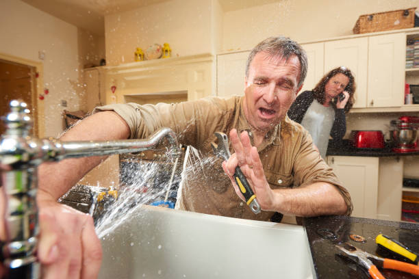 Best 24/7 water damage repair  in Redfield, AR